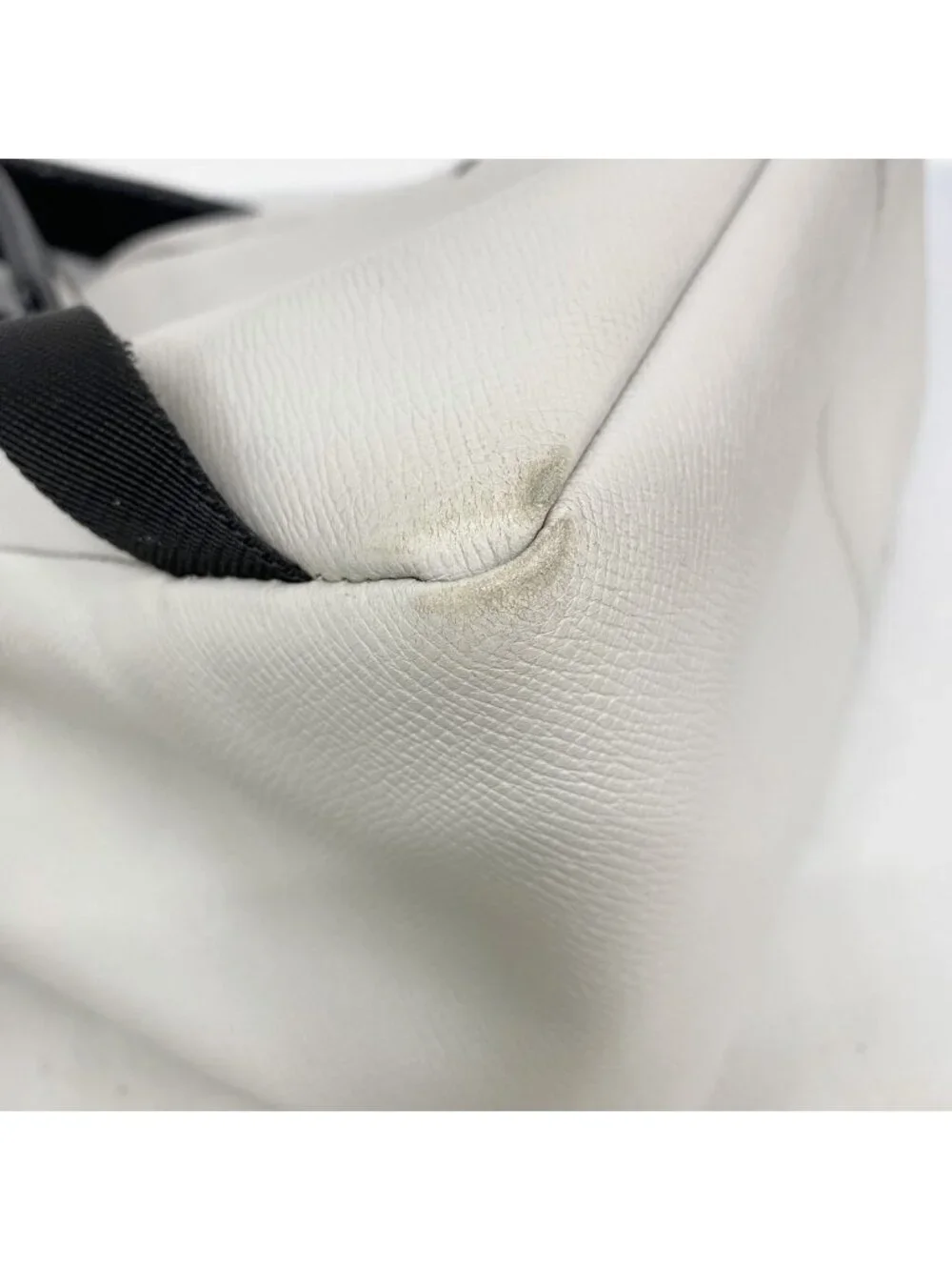 Louis Vuitton Backpack Taigarama Discovery PM Blanc